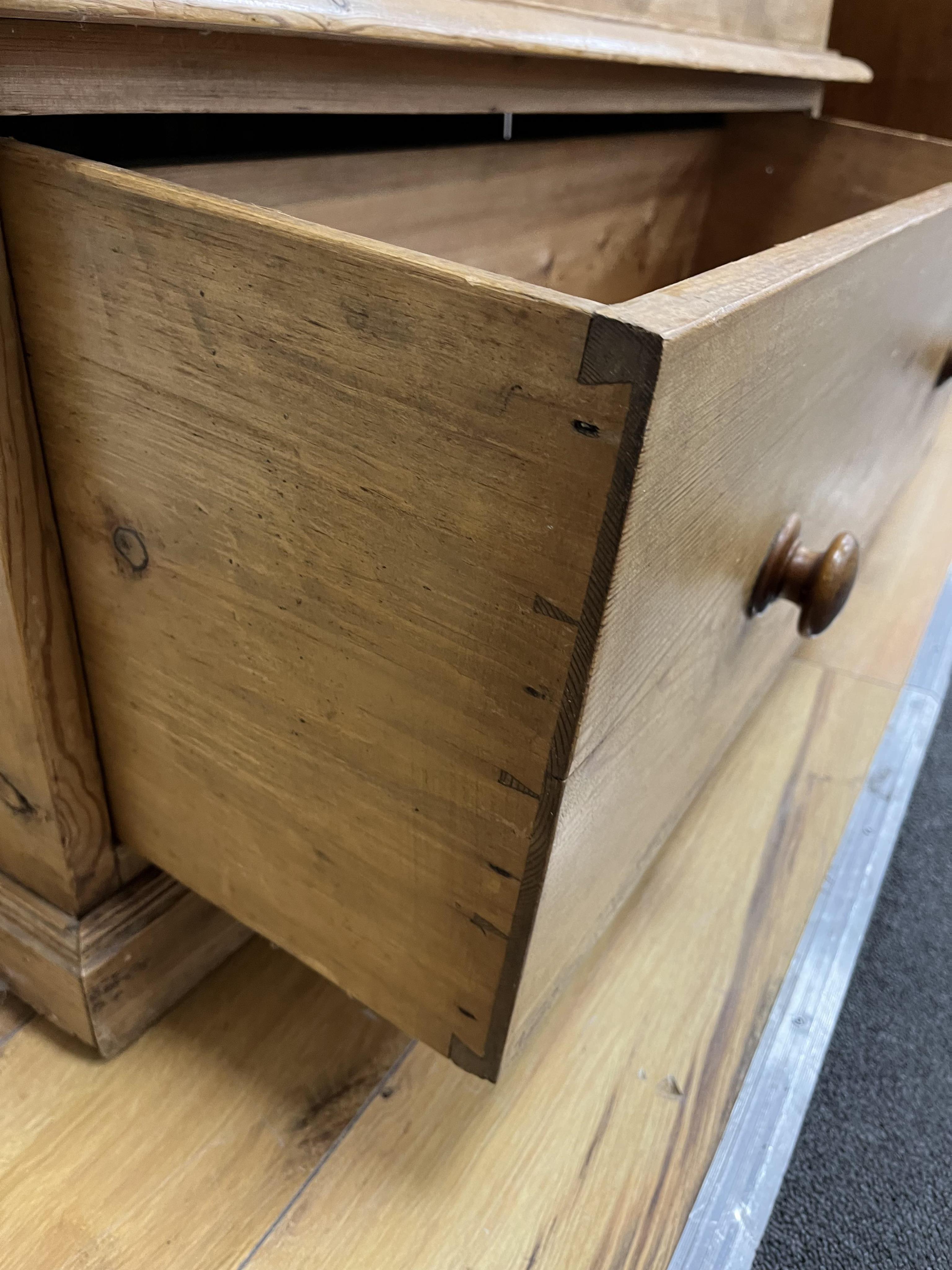 A Victorian pine single door wardrobe, width 96cm, depth 37cm, height 187cm